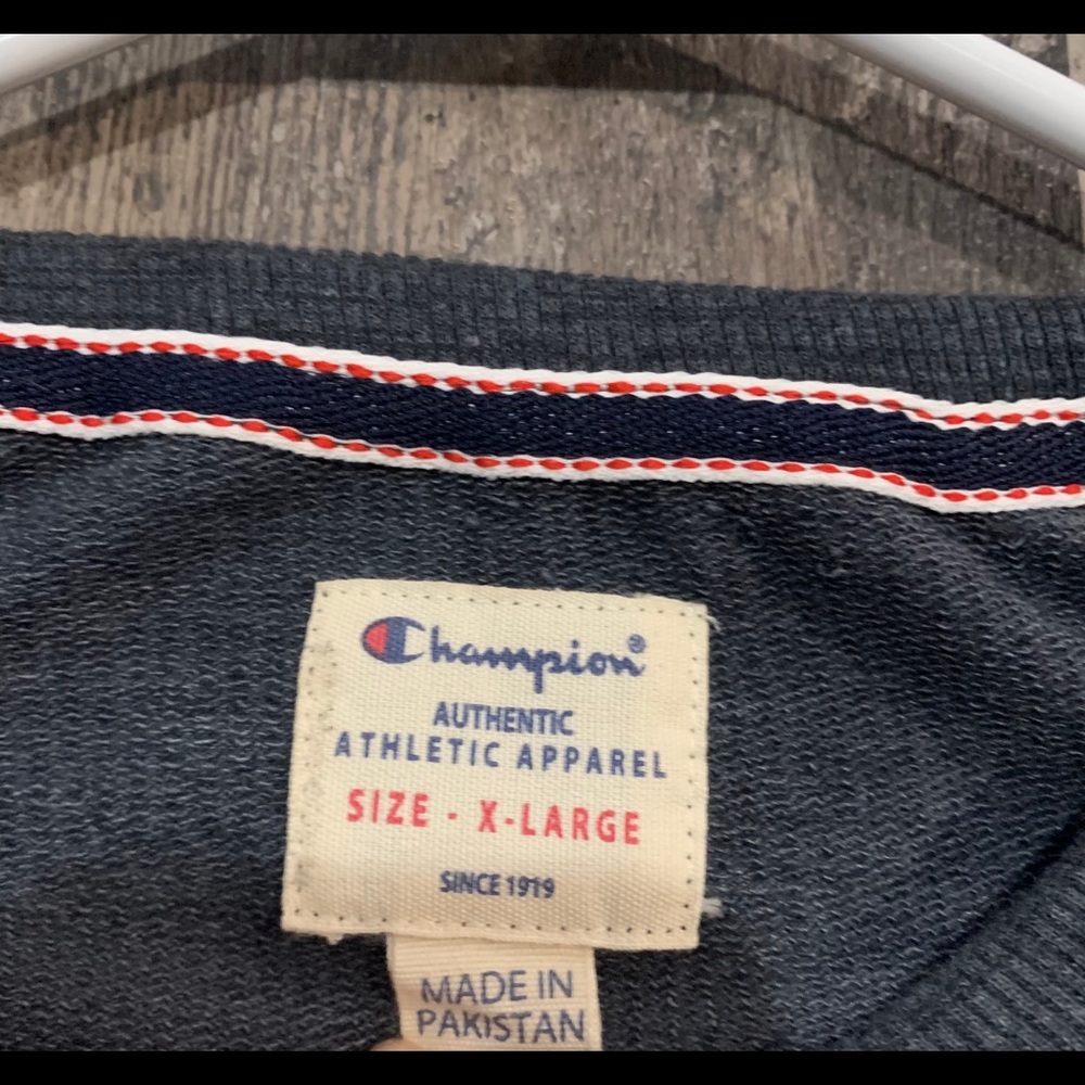 XL Dark blue grey long sleeve Champion crew neck